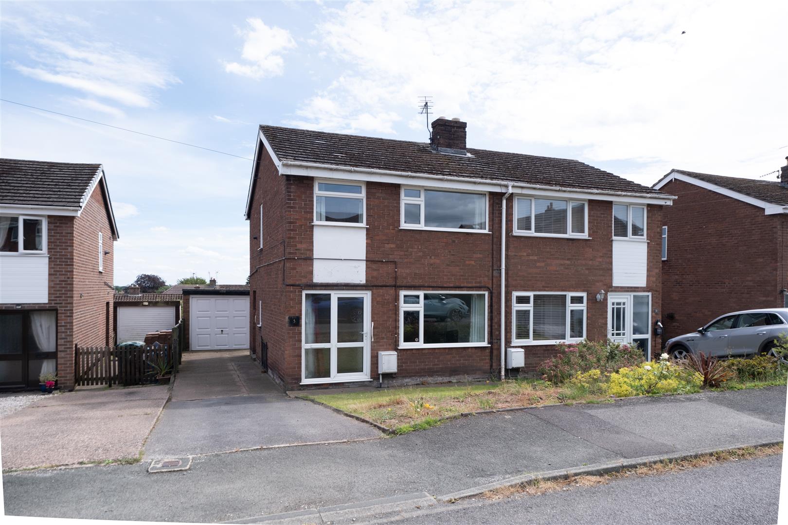 3 bedroom  Semi Detached House for Sale in Tarporley